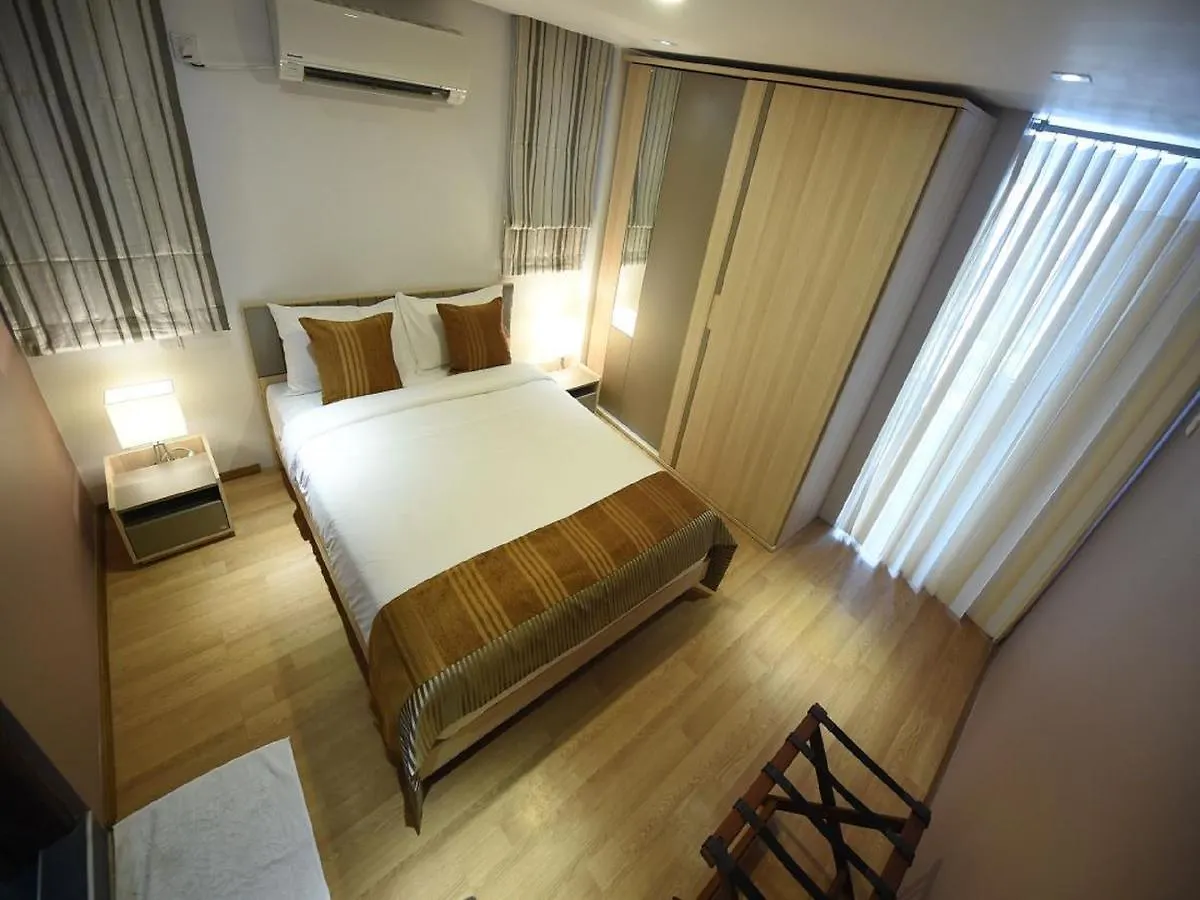Hotel The Varsity House Inn & Serviced Apartments Yangon Myanmar
