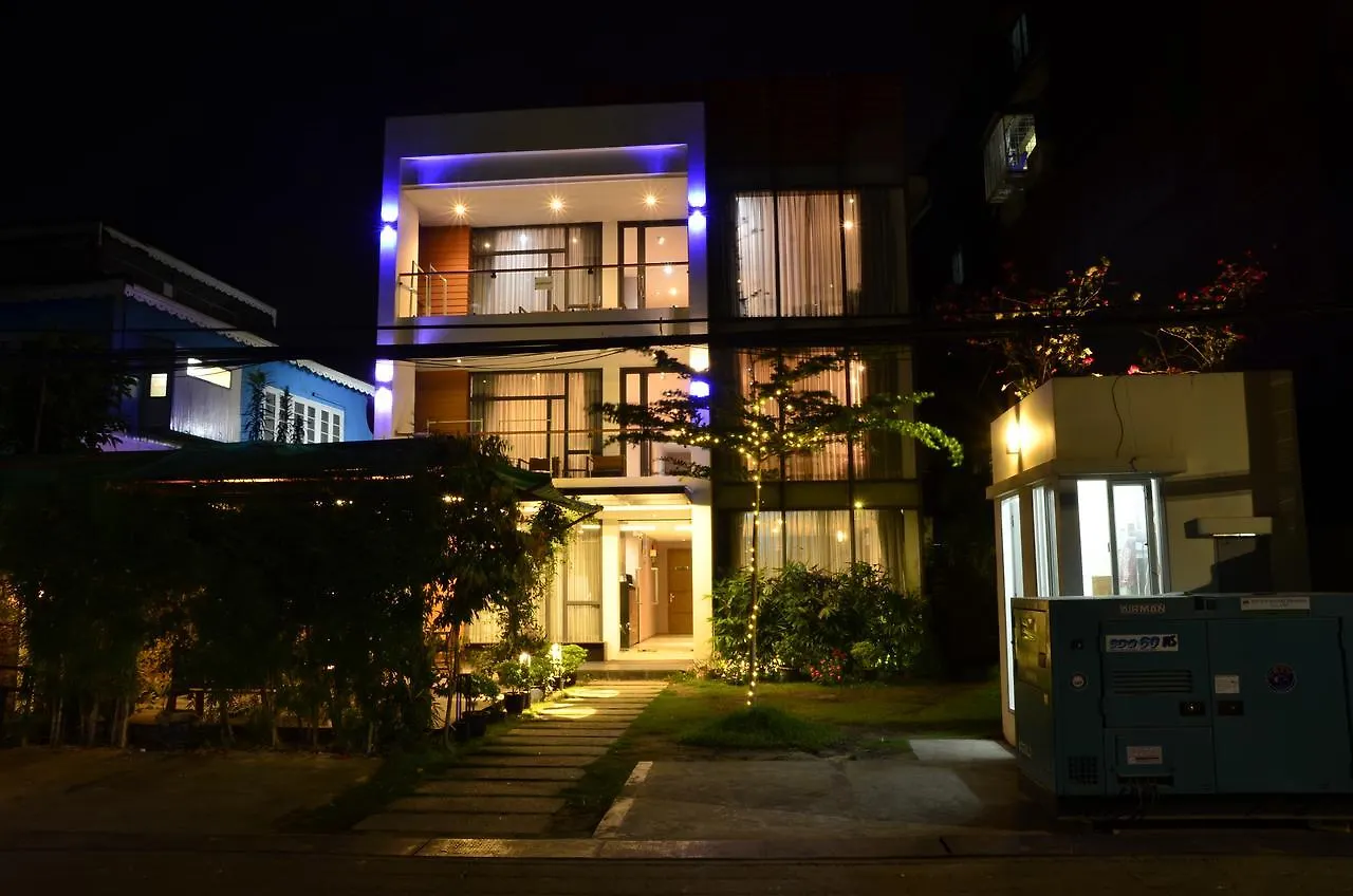 The Varsity House Inn & Serviced Apartments Yangon Hotel