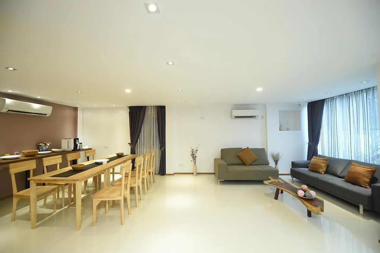 Hotel The Varsity House Inn & Serviced Apartments Yangon Myanmar