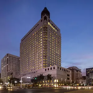 Sule Shangri-la, Szálloda
